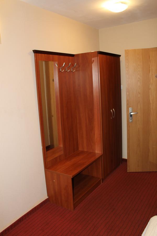Hotel Vanillia Клуки Экстерьер фото