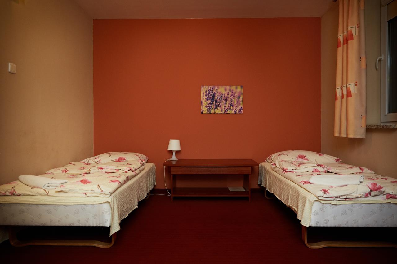 Hotel Vanillia Клуки Экстерьер фото